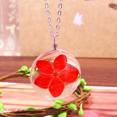 Trendy Collares Red Dry Flower Round Crystal Glass Necklace Pendant Fashion Fine Jewelry for Women