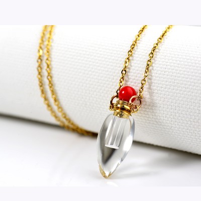 Luxury Perfume Bottle Necklace Essential Oil Diffuser Pendant Heart Shape Jewelry Charm